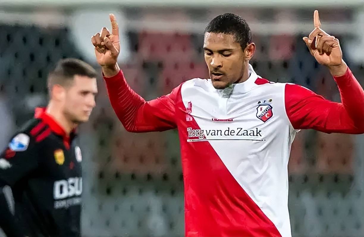 的高压逼抢 的高压逼抢