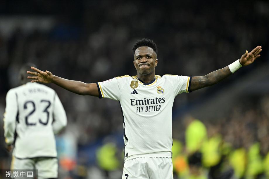 守回合中封 守回合中封