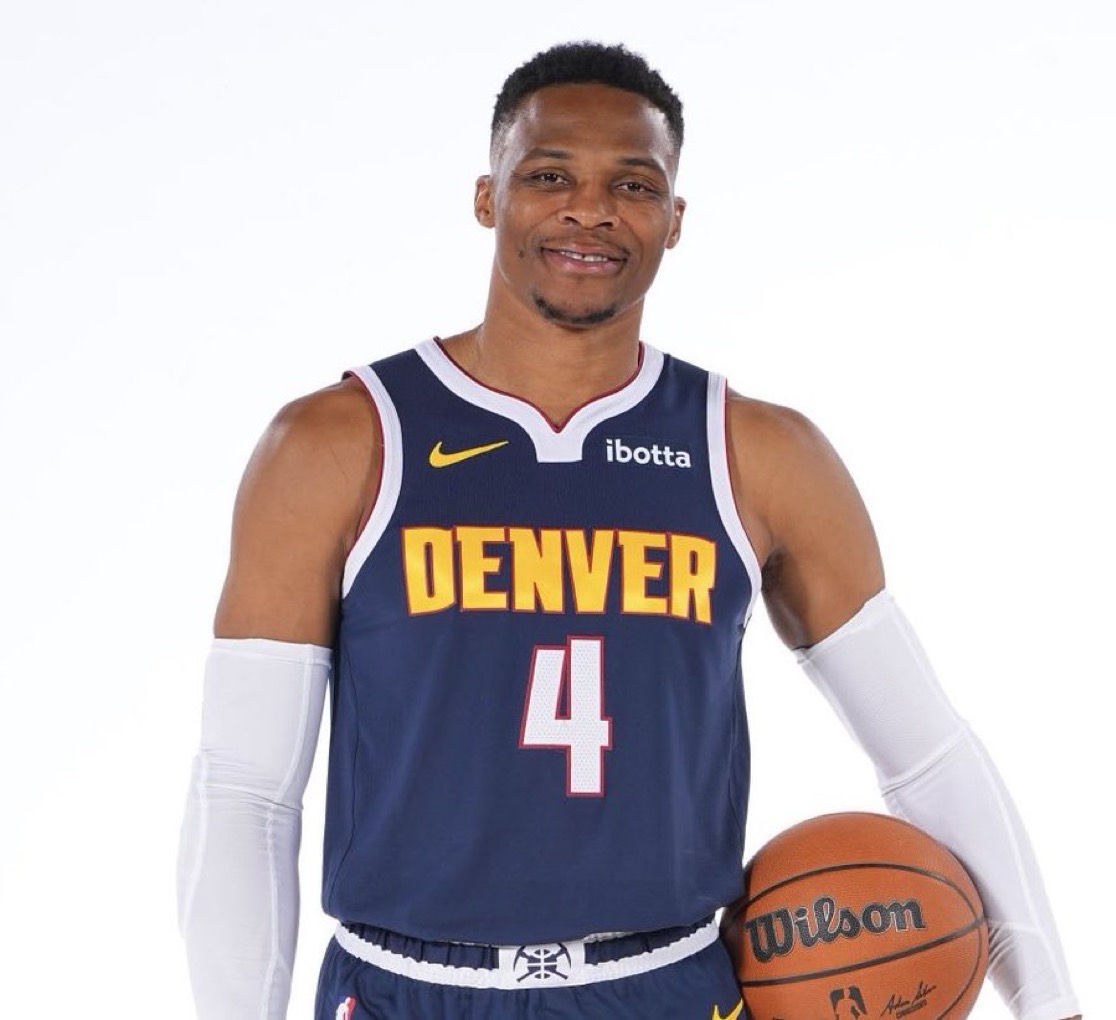 而黄蜂和猛 而黄蜂和猛